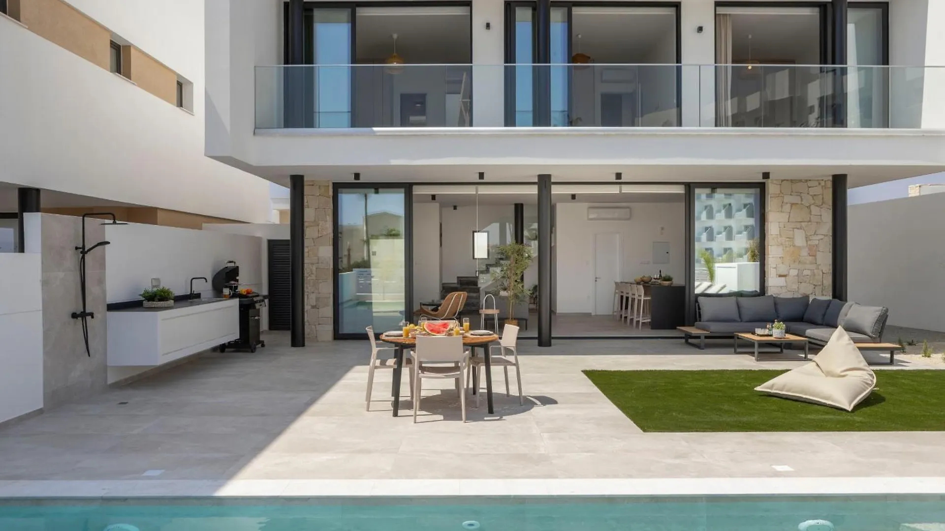 Protaras Aqua Pearl Villa 3 قبرص
