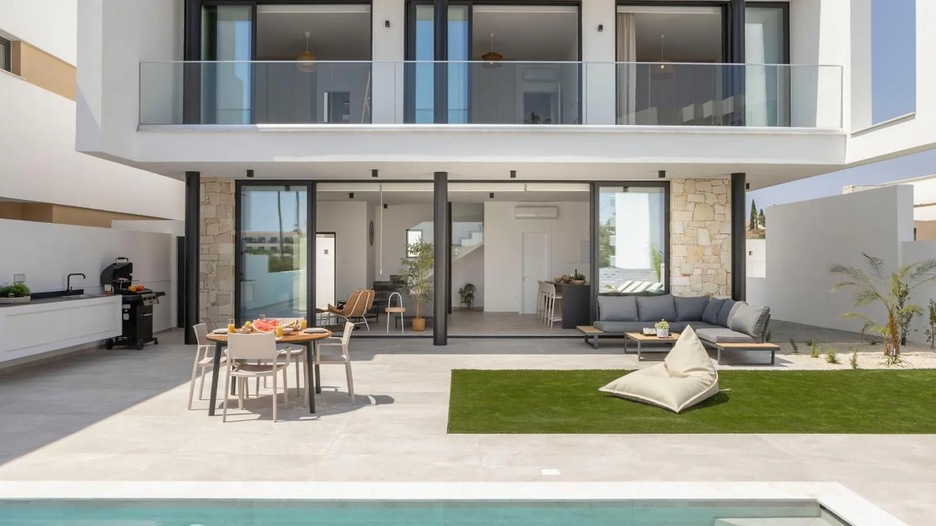Protaras Aqua Pearl Villa 3 قبرص